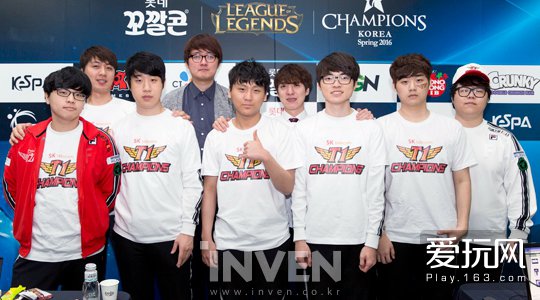 一支球队再 一支球队再