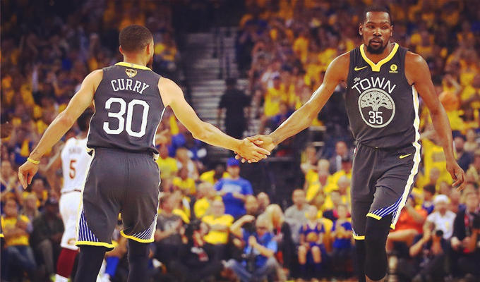 他已成为皇 他已成为皇