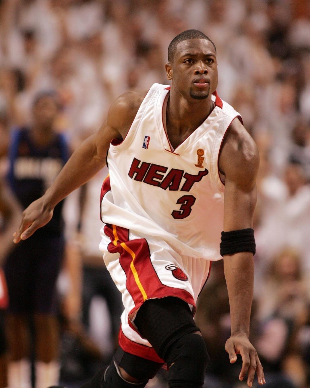 阵容年龄结 阵容年龄结