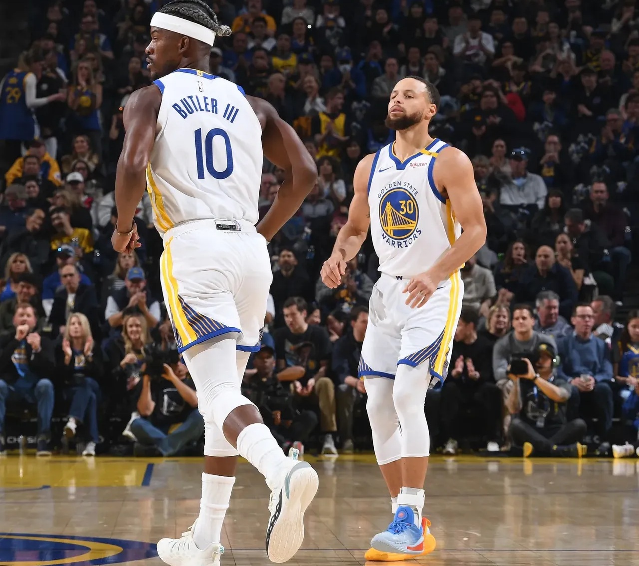 合出现在下 合出现在下