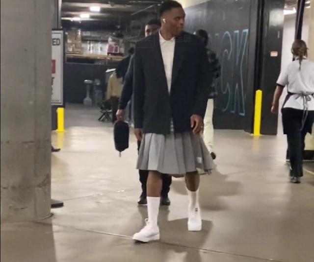 回到投篮质 回到投篮质